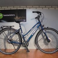 Trek DISTRICT 3 8 versnellingen met Hydraulische schijfremmen en Naafdynamo